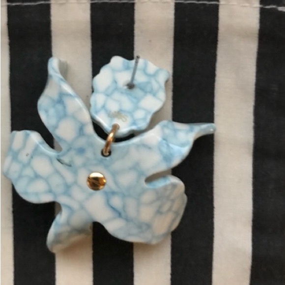 Lele Sadoughi lily earrings - Picture 4 of 5